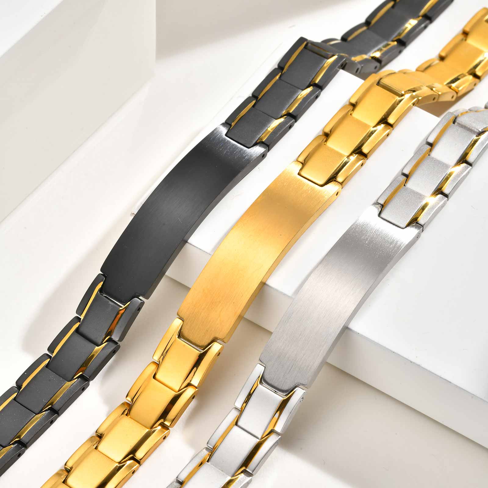 Custom Name Text Engraved Brac - Jewelry Watches Men recension och pris