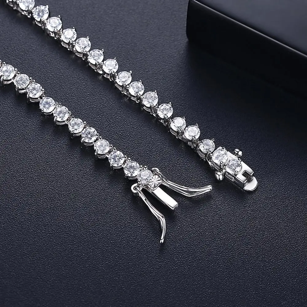 Luxury Designer 7MM Iced Out T - Crystal Choker Necklace recension och pris